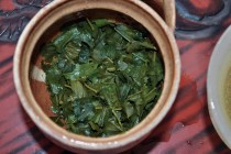 Open Kama-iricha Leaves