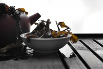 Oolong Wet Leaves Scenery